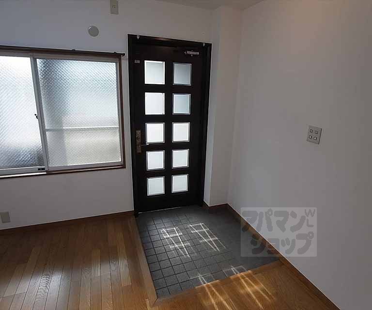 玄関　玄関スペース