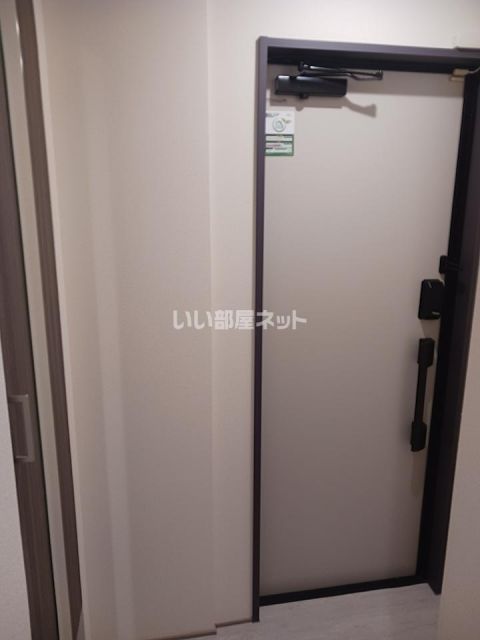 D crest新川Sの玄関写真