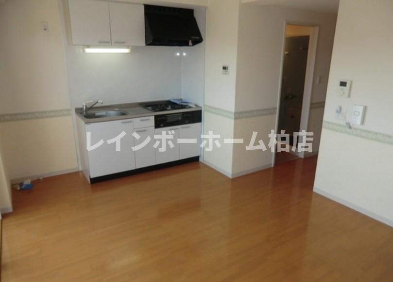 居室・リビング　居間です