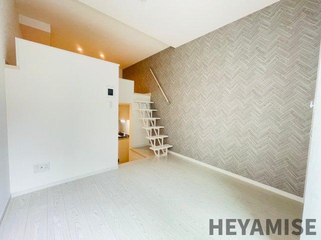 居室・リビング　※別号室のお部屋の画像です。現況優先※