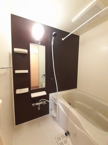 バス・シャワールーム　日々の疲れを癒すお風呂付です