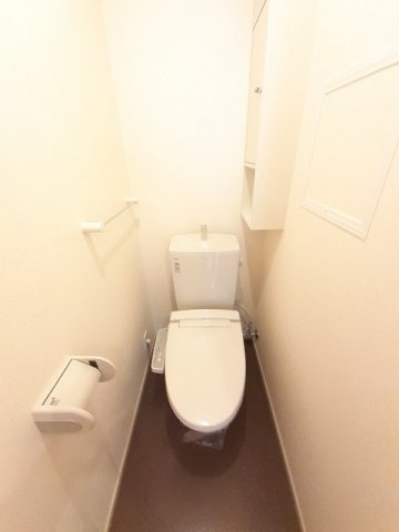 トイレ　シンプルで使いやすいトイレです