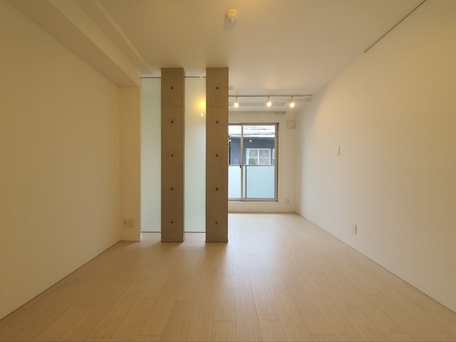 居室・リビング　※現況優先