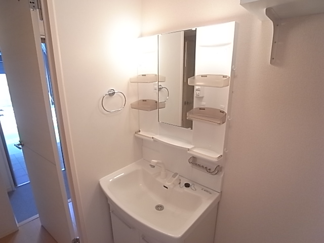 洗面設備　同仕様別部屋