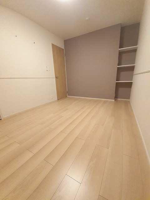 その他部屋・スペース　収納付の寝室です☆