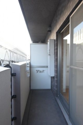 バルコニー　（別タイプ参考写真）エクセリア池袋ＷＥＳＴ　板橋区南町