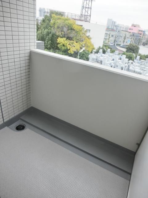 バルコニー　南東向きバルコニー