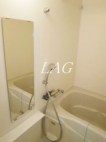 バス・シャワールーム　お風呂です。