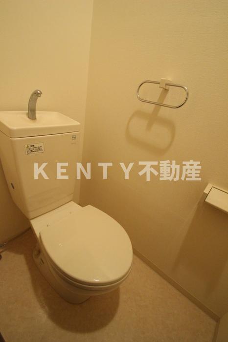 トイレ　落ち着いたトイレです