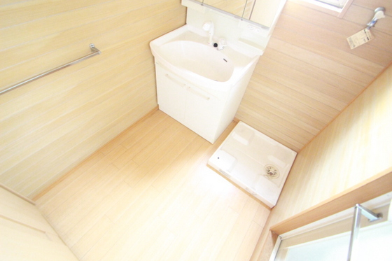 洗面設備　※別部屋の写真です