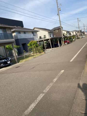 その他　前面道路（その他）まで0m