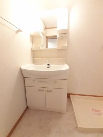 洗面設備　洗面所です