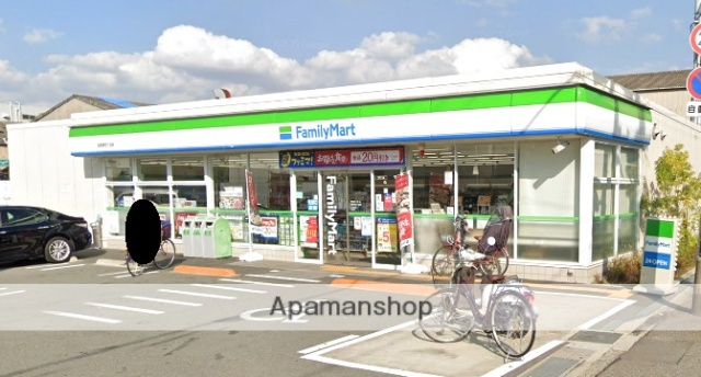 コンビニ　セブンイレブン（コンビニ）まで176m