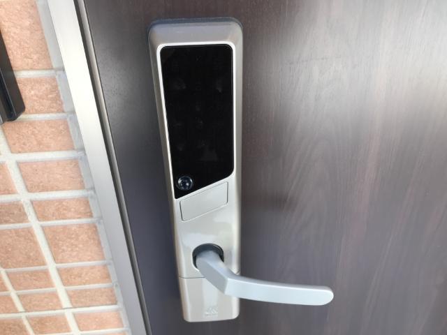 玄関　電子錠