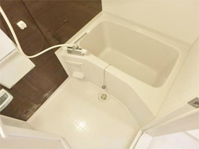 バス・シャワールーム　キレイなバスルーム
