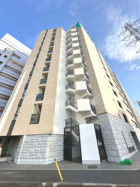 建物外観　鉄筋コンクリート造り♪