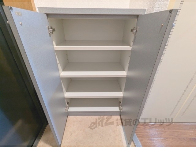 収納　下駄箱