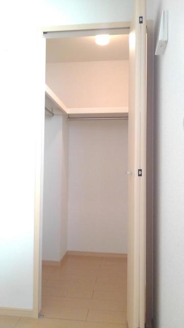 収納　図面と現状に相違がある場合には現状を優先