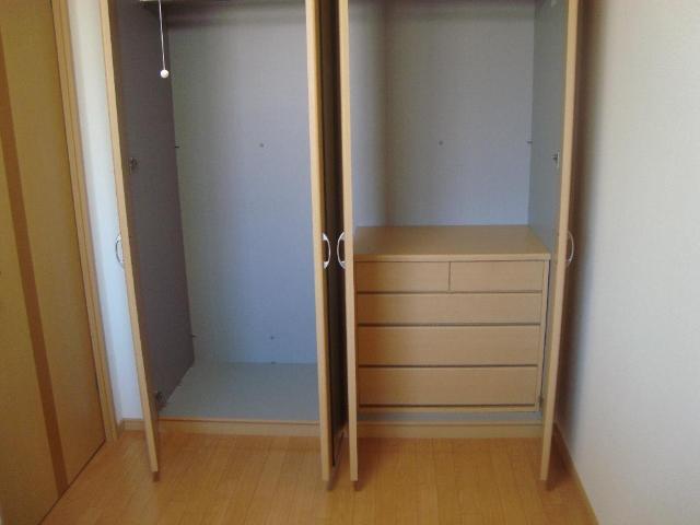 収納　収納（イメージ）