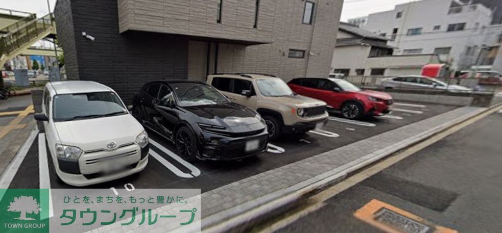 駐車場　駐車場