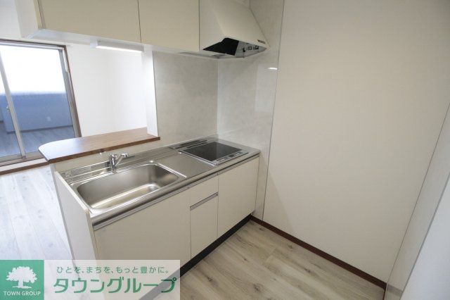 キッチン　お問合せはタウンハウジングまで！※現地待合わせ相談可能