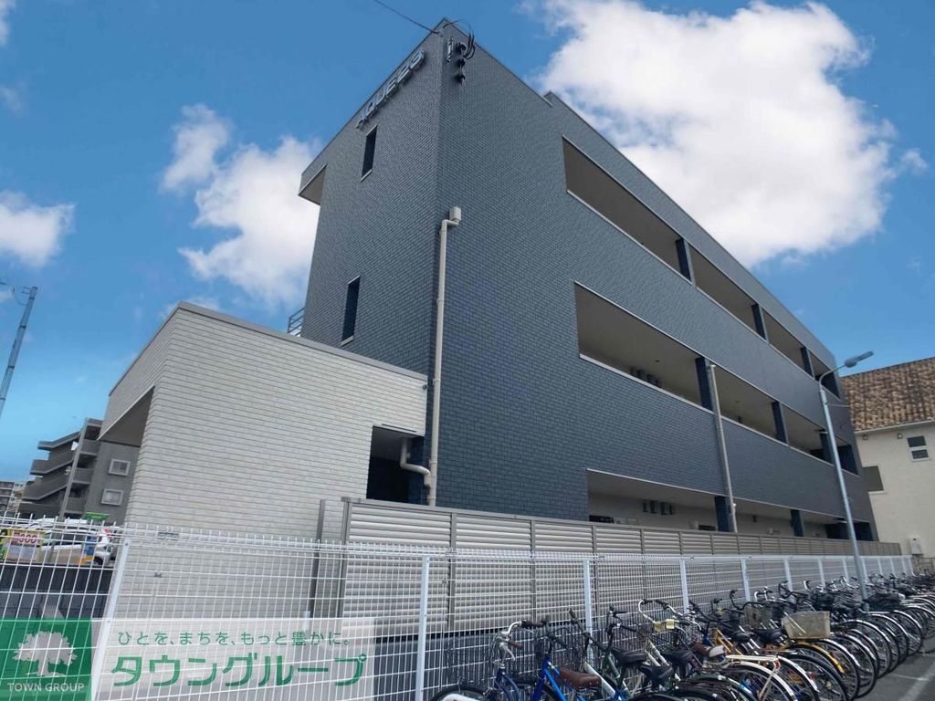 エントランス　お問合せはタウンハウジングまで！※現地待合わせ相談可能