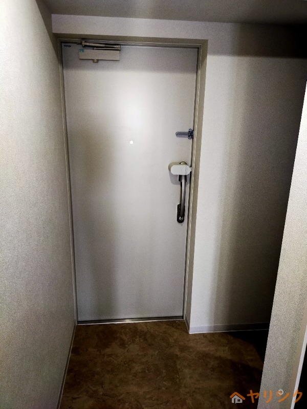 玄関　同型別部屋写真