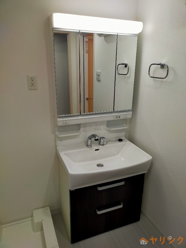 洗面設備　同型別部屋写真