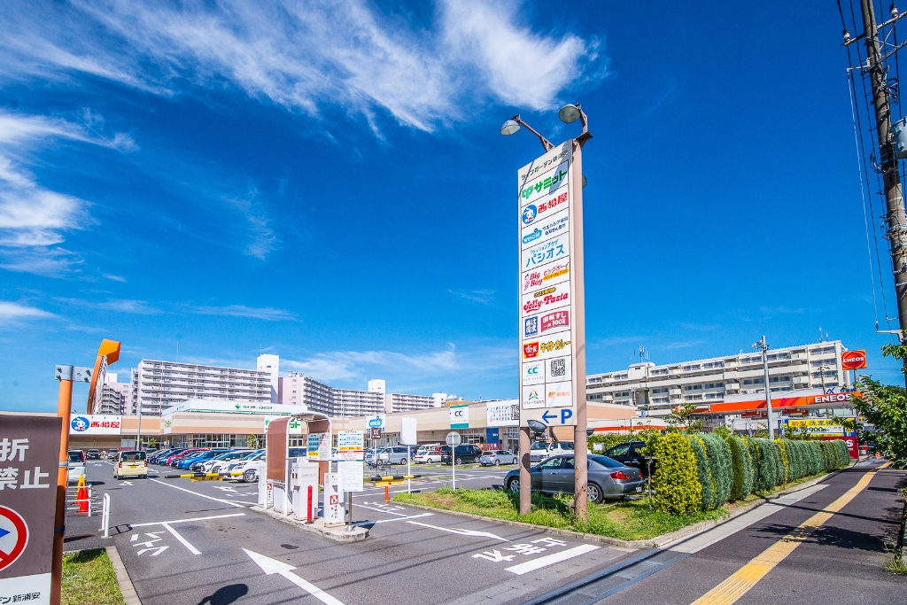 ショッピングセンター　ライフガーデン新浦安（ショッピングセンター）まで455m