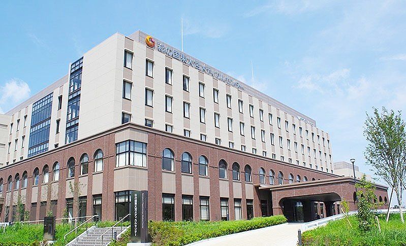 病院　医療法人社団協友会彩の国東大宮メディカルセンター（病院）まで890m
