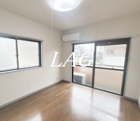 居室・リビング　洋室のお部屋です。