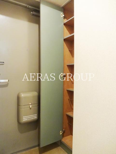 玄関　別部屋参考。