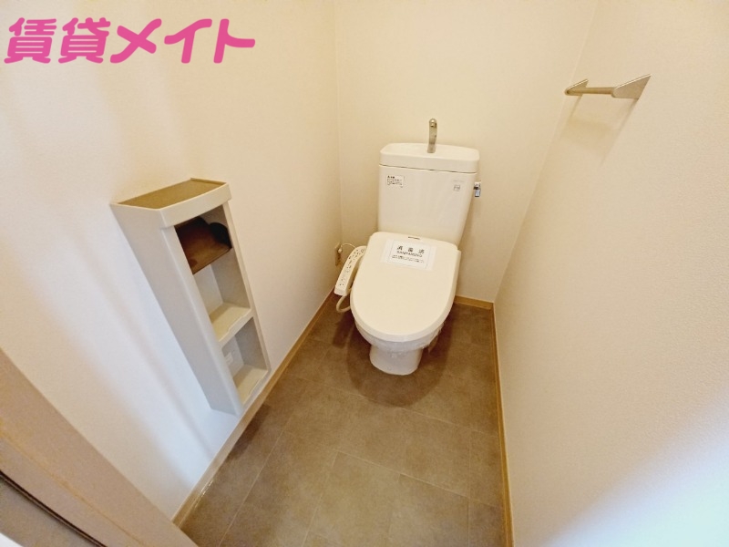 トイレ　同物件別部屋参考