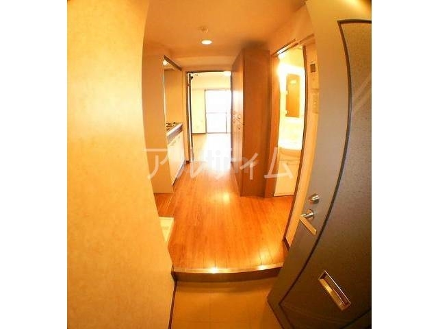 玄関　※別のお部屋のお写真です。御参考までに。