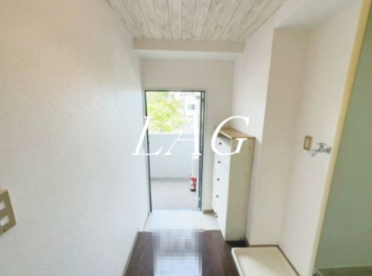 玄関　玄関です。