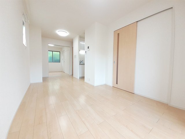 居室・リビング　居間です