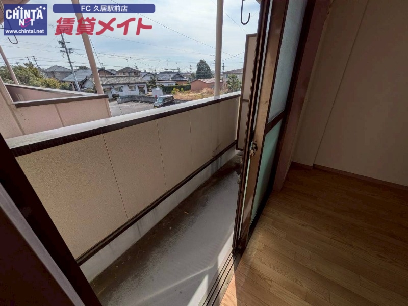 バルコニー　同型参考写真