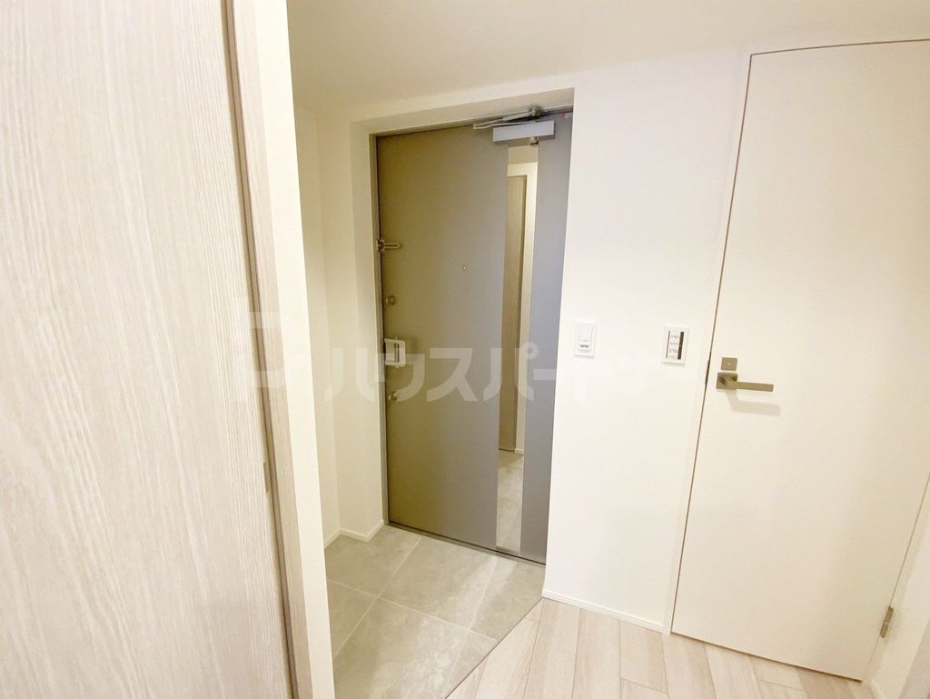 玄関　玄関