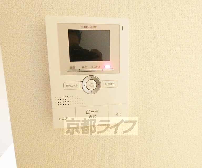 セキュリティ　ＴＶホン付きで安心ですね。