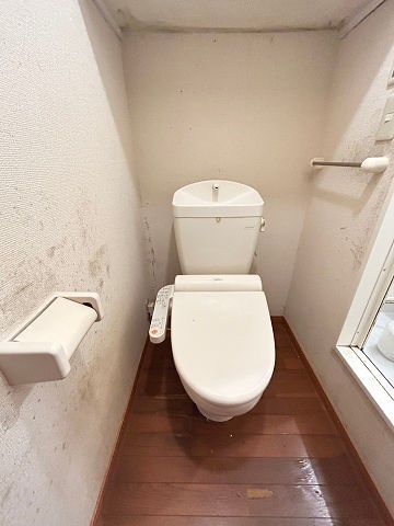 トイレ　ゆったりとした空間のトイレです