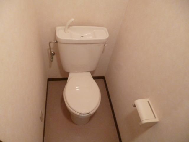 トイレ　☆清潔感のあるトイレです☆
