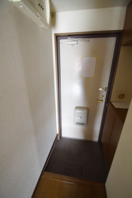 玄関　★問い合わせはタウンハウジング町田店まで★
