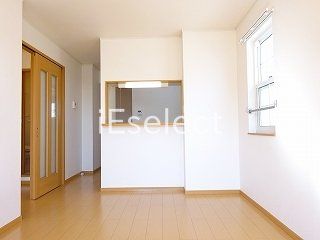 居室・リビング　風通しもよいお部屋です！