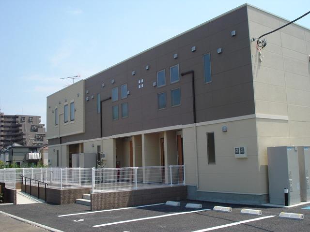 建物外観　外観写真（昼）