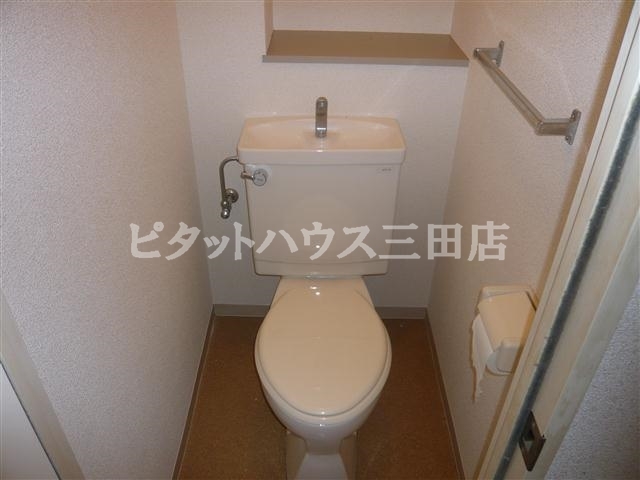 トイレ　トイレ☆