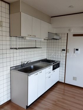 キッチン　※別号室参考写真