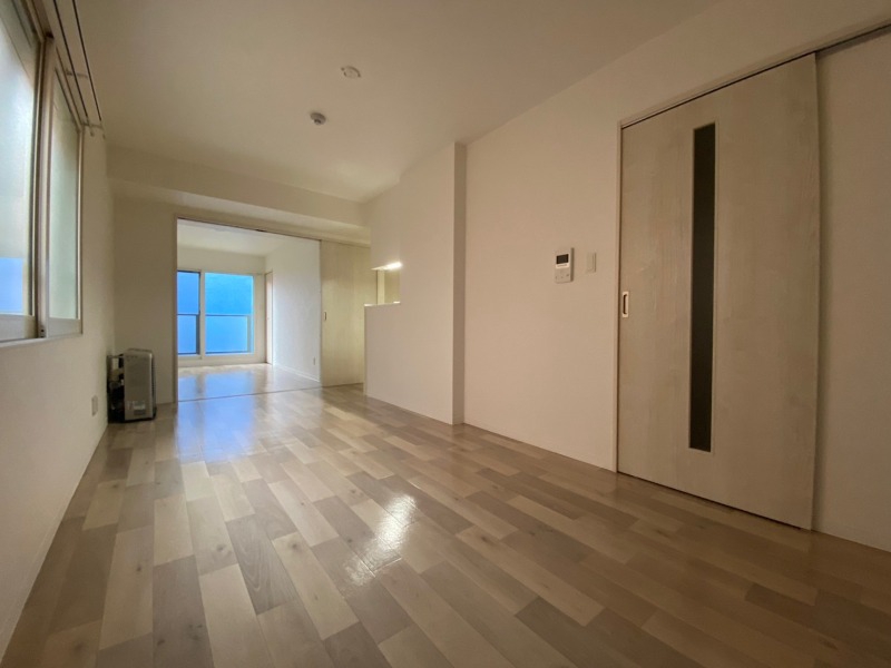 居室・リビング　広くてキレイなお部屋が広がっていて、充実した生活が送れそう。