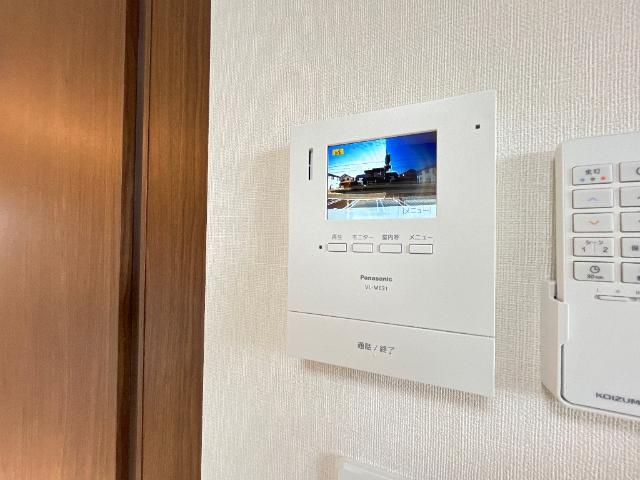 セキュリティ　カメラ付インターホン（イメージ）