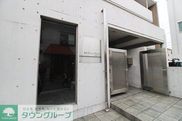 エントランス　エントランス