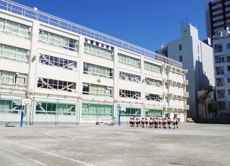 小学校　東陽小学校（小学校）まで420m
